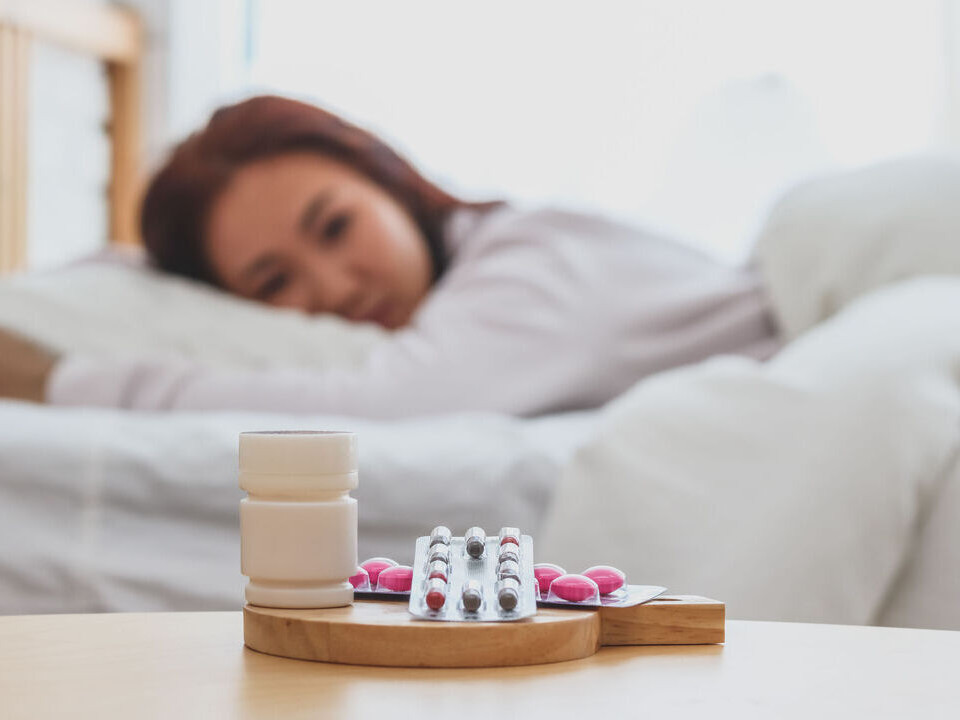 吃安眠藥會有什麼副作用？依照不同藥效可分為三大種類 