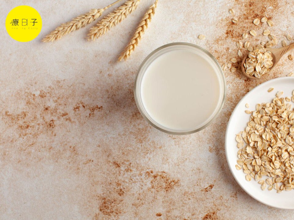 植物奶是什麼？燕麥奶、杏仁奶、豆漿可以取代牛奶嗎？